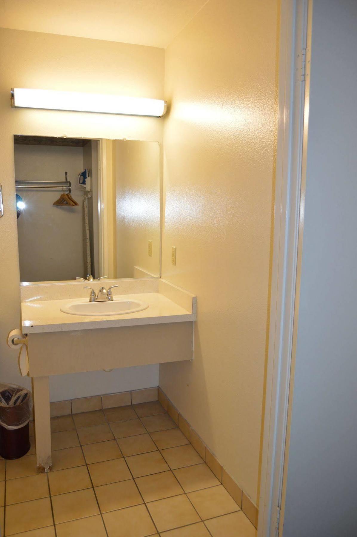 Town House Motel Lancaster Kültér fotó
