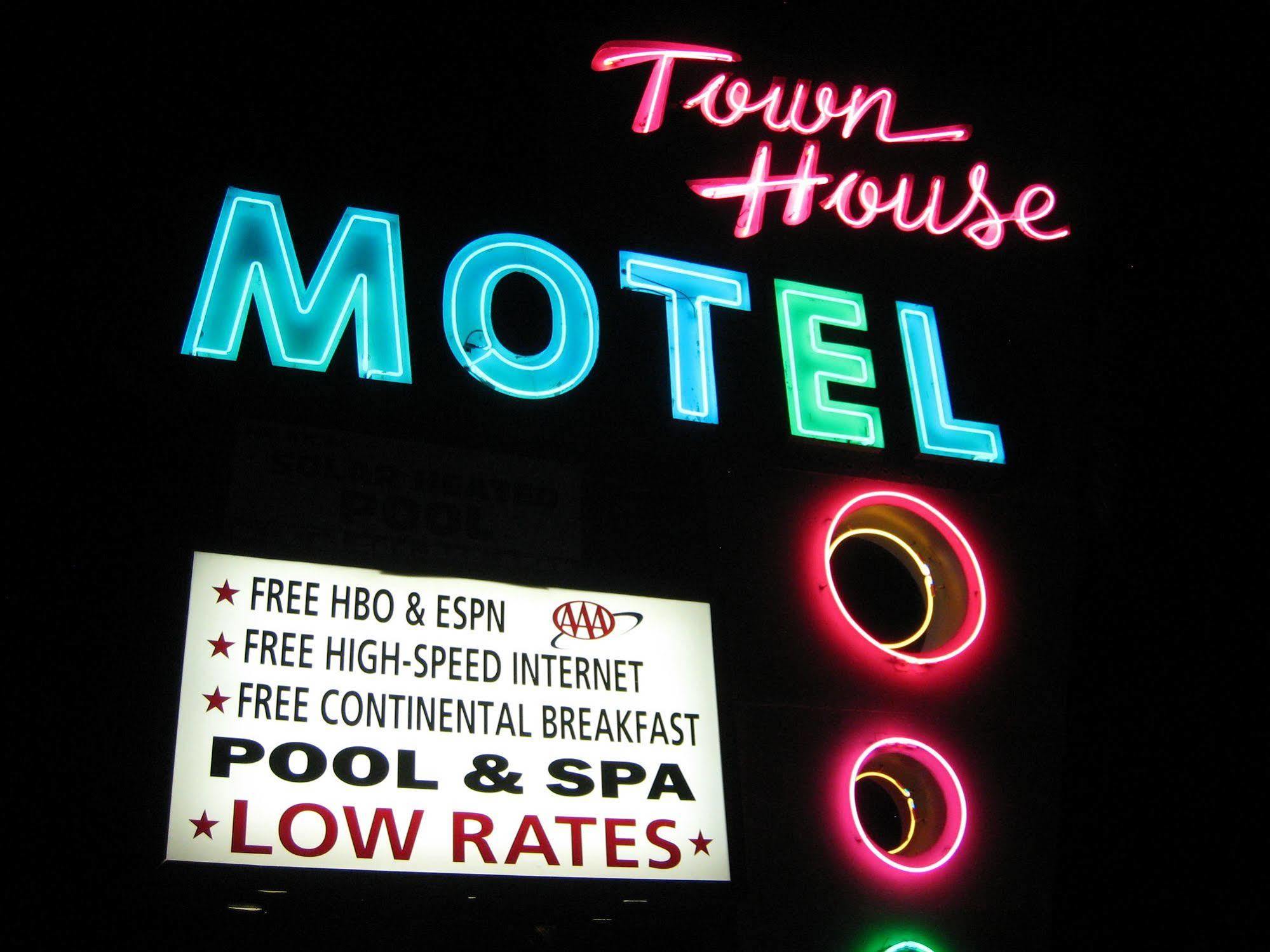Town House Motel Lancaster Kültér fotó